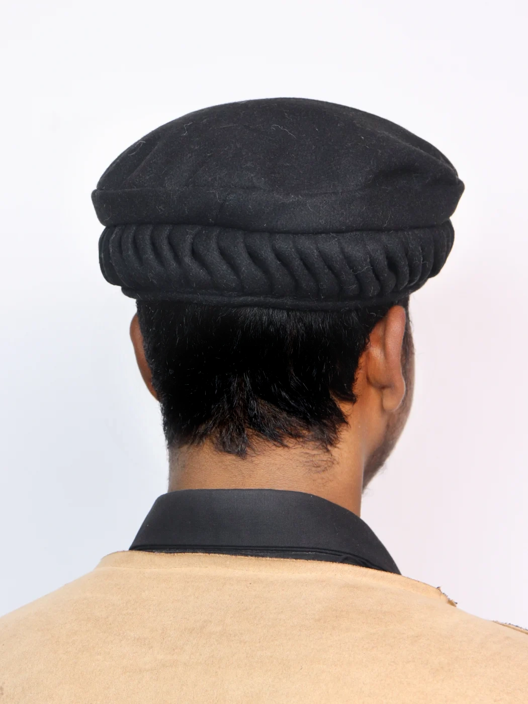Black Twisted Design Pakol Cap