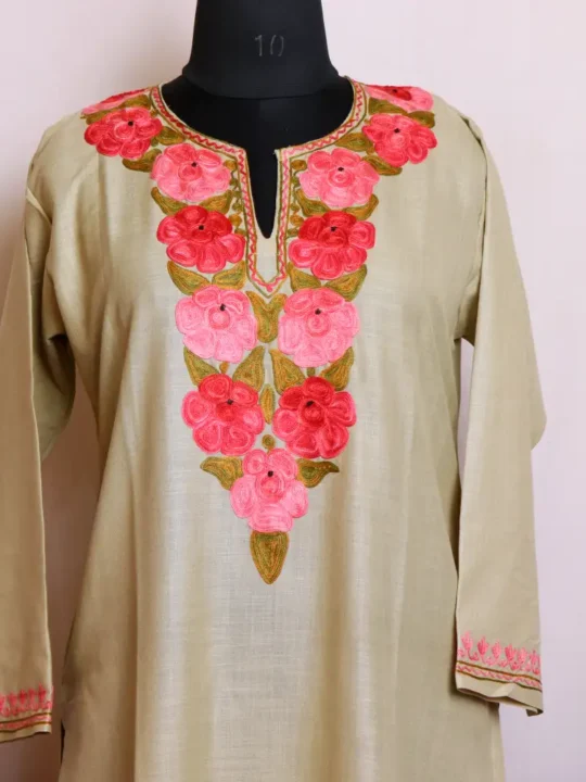 Elegant Kashmiri Kadhai Pale Green Cotton Kurta - Dalgate Collection