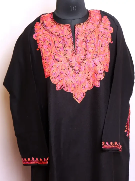 Elegant Black Aari Embroidered Cashmilon Pheran | Bagh-e-Hawal Collection