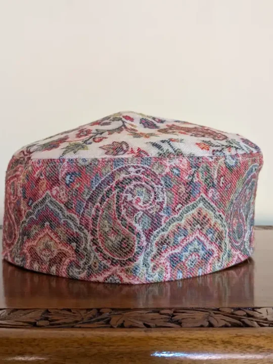 Gulzar Abad White Elegant Kani Cap