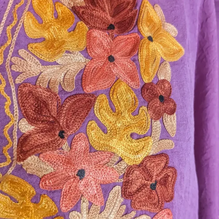 Elegent Lavender Cotton Kaftan Set from Kashmir with Trouser - Nowhatta Collection - Image 3