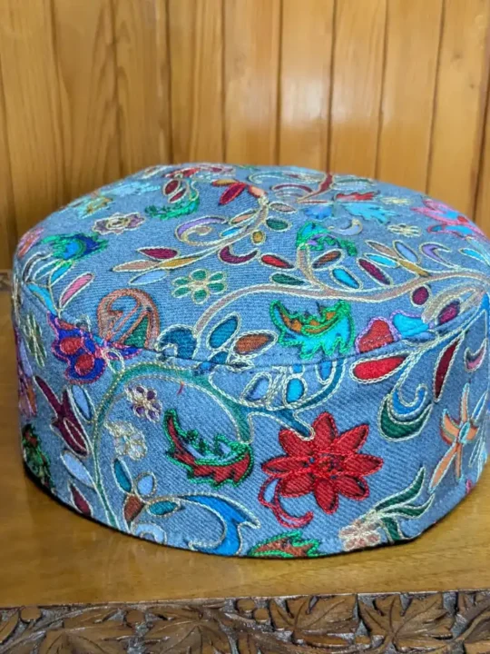 Nishat Bagh Toosha Cap with Kalamkari Work
