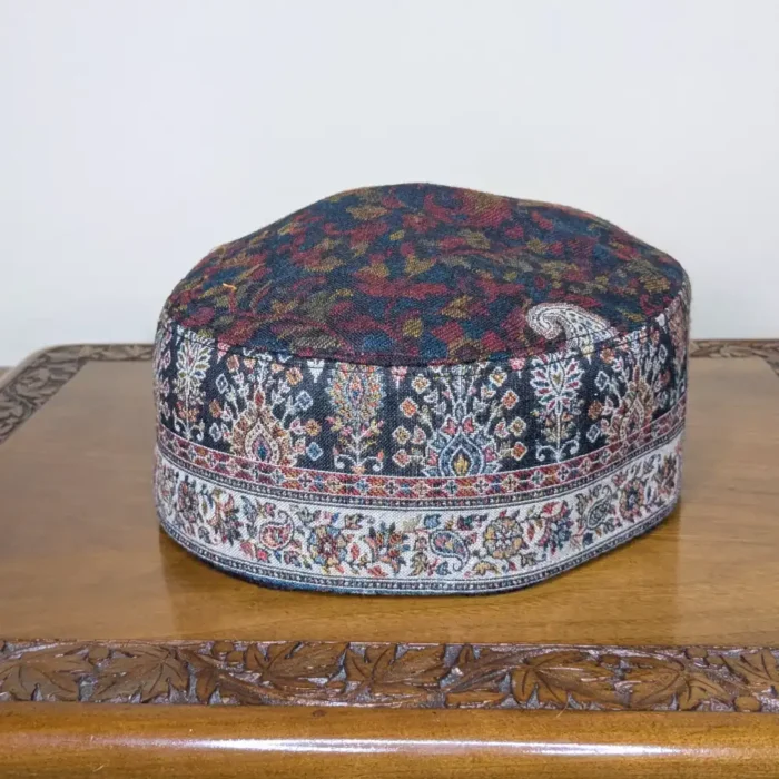 Bagh-i-Nargis Elegant Kani Cap