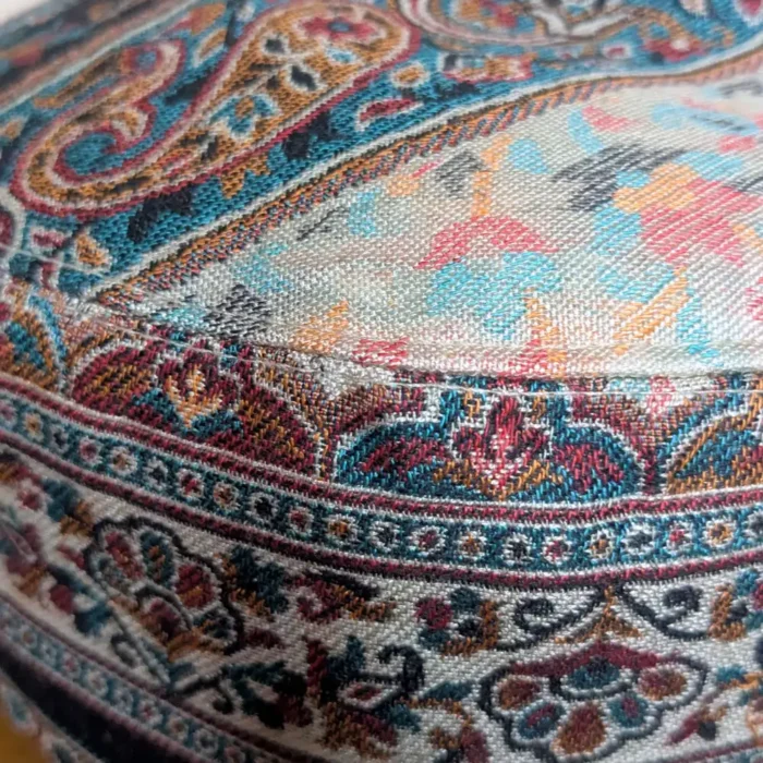 Darwaza Bagh Beautiful Kani Cap - Image 3