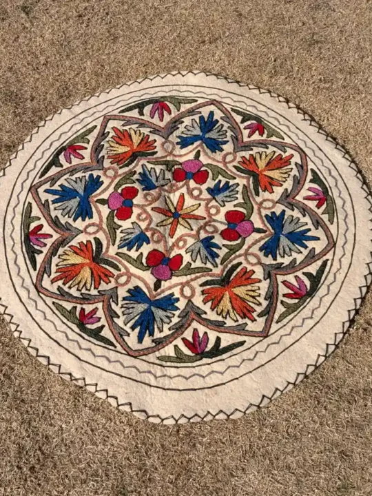 Artistic Round Kashmiri Pure Woolen Namda | Intricate Hand Aari Embroidery (3 ft)
