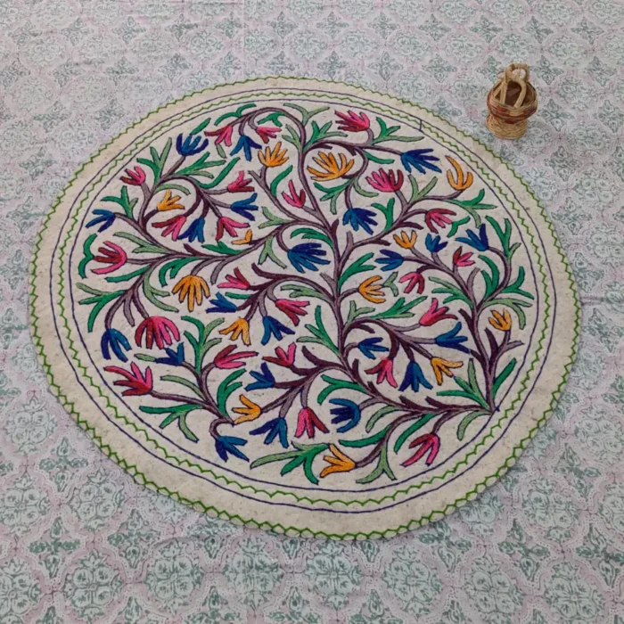 Artistic 4 ft Round Cotton Wool Aari Namda - A Blend of Tradition and Elegance