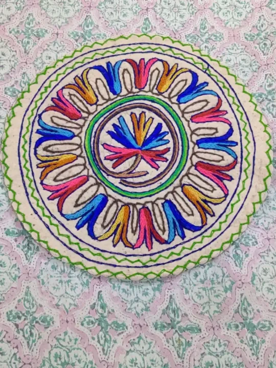 Kashmiri 2 ft Round Cotton Wool Aari Namda - A Beautiful Blend of Comfort and Craft