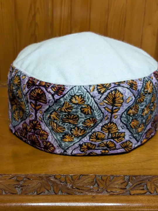 Loolipora White Pure Pashmina Cap with Hand Sozni Embroidery