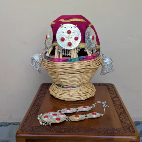Shahi Kasaba | Kashmiri Traditional Cap with Jewelry
