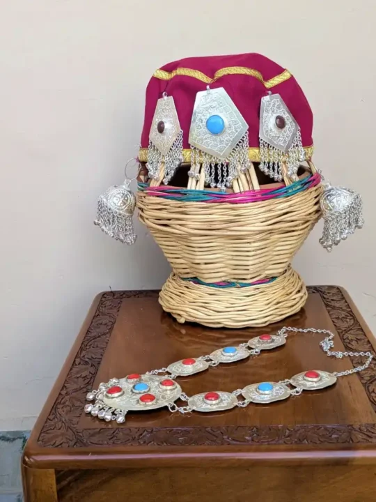 Beautiful Kasaba | Kashmiri Bridal Headwear with Traditional Ornaments