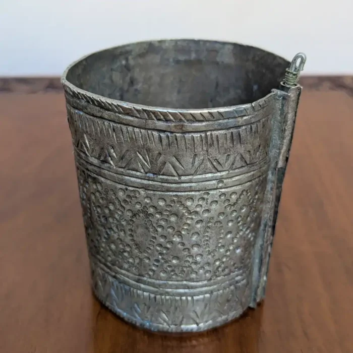 Beautiful Traditional Handmade Kashmiri Cuff | Bangle | Kadha- Vintage Appeal - Image 3