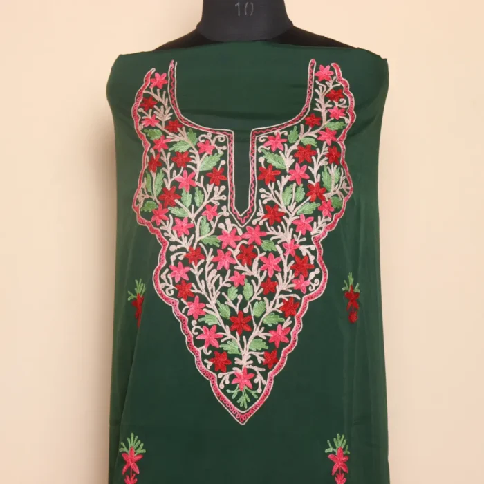 Breathable 2pc Dark Green Crepe Aari Suit from Srinagar | Dal Jheel Collection - Image 2