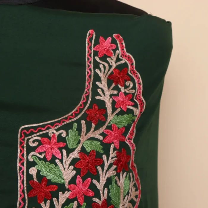 Breathable 2pc Dark Green Crepe Aari Suit from Srinagar | Dal Jheel Collection - Image 3