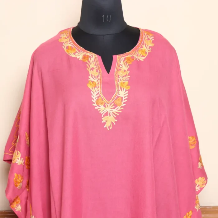 Kashmiri Side Panel Pink Summer Cool Kaftan Set with Aari Work - Nowhatta Collection - Image 2