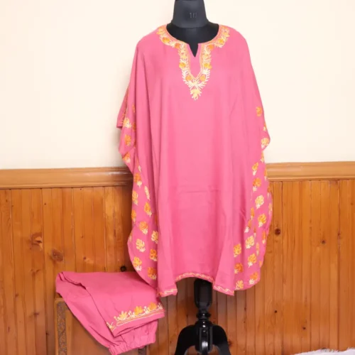 Kashmiri Side Panel Pink Summer Cool Kaftan Set with Aari Work - Nowhatta Collection