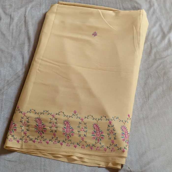Original Hand Sozni Work Saree from Kashmir | Light Yellow - Dal Jheel - Image 4