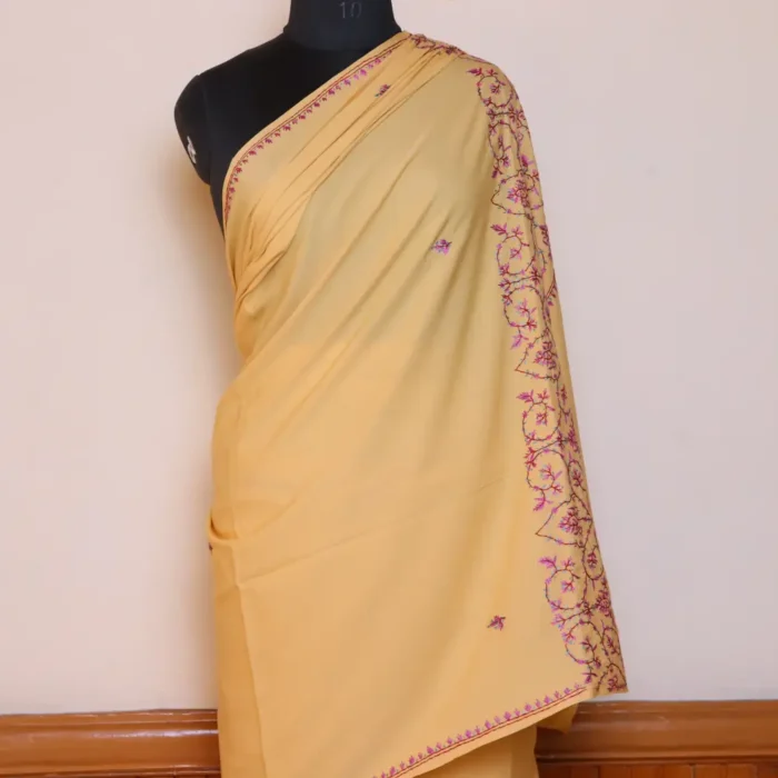 Hand Sozni Jaali Work Saree from Kashmir | Light Yellow - Dal Jheel - Image 2