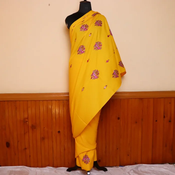 Yellow Original Hand Sozni Paper Machie Work Saree from Kashmir - Dal Jheel - Image 2