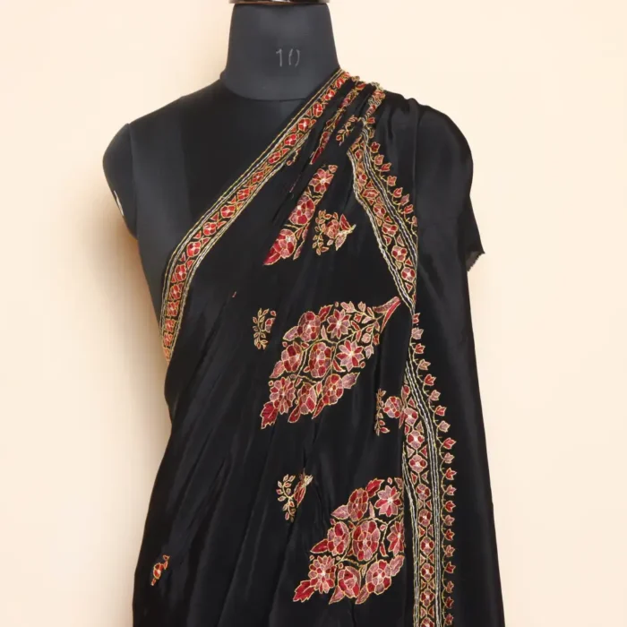 Black Authentic Hand Sozni Paper Machie Work Saree - Image 4