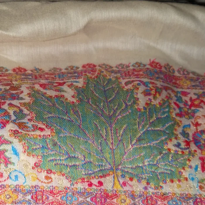 Luxe Kashmiri Kani Silk Saree | Original Jamawar Chinar Booyn  | Cream - Image 9