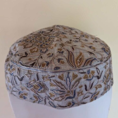Khwabgah Light Grey Aari Worked Cap in Toosha Fabric
