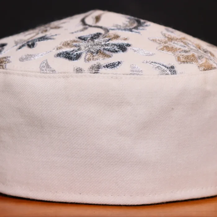 Gulshan Abad Kashmiri White Toosha Cap with Aari Detailing - Image 2