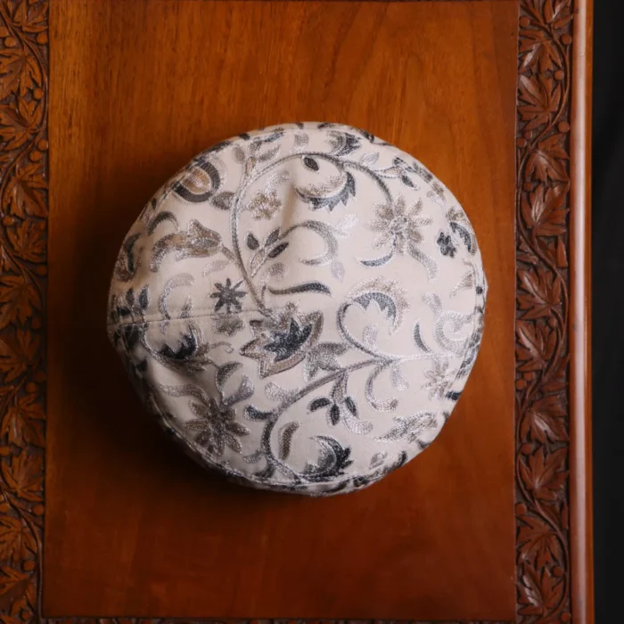 Haji Faizullah – Kashmiri White Toosha Cap with Aari Embroidery - Image 2