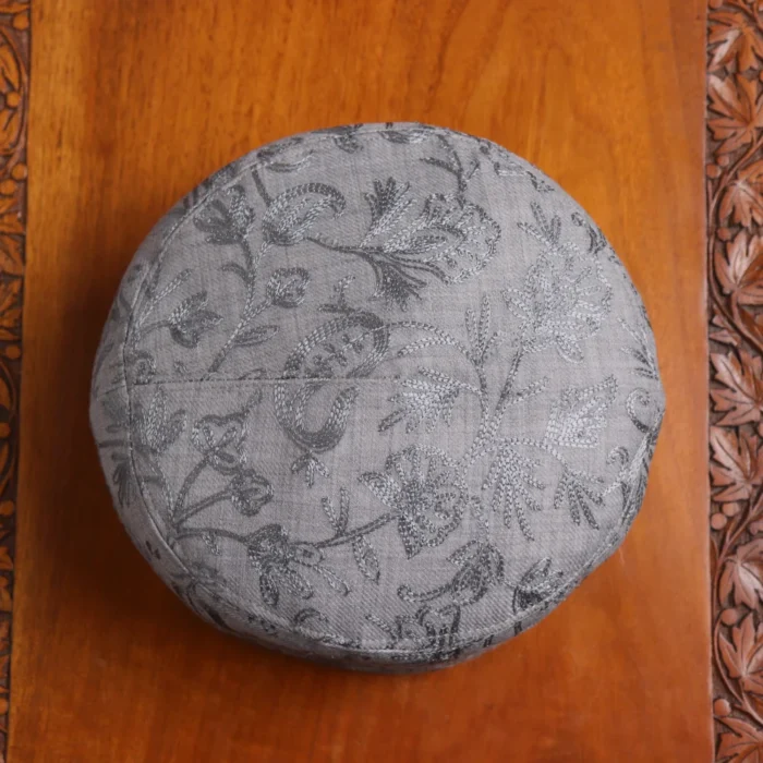 Firdous Nagar Grey Toosha Cap with Aari Work - Image 3