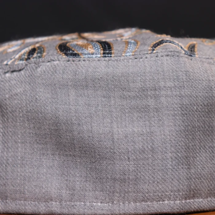 Zareen Baghi – Kashmiri Grey Toosha Cap with Fine Aari Work - Image 2