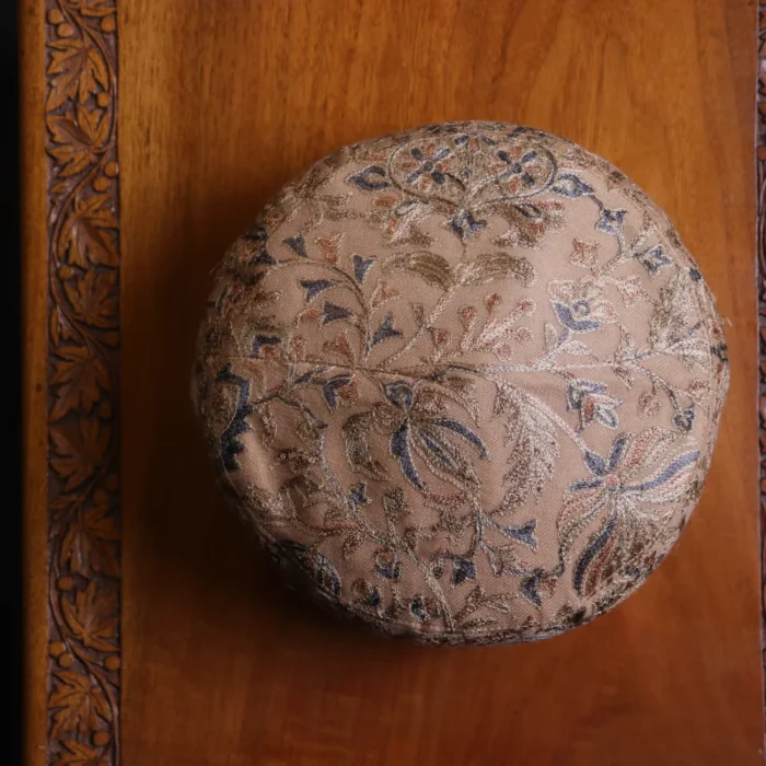 Raazdan Beige Toosha Cap with Fine Aari Work - Image 3