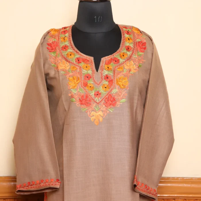 Beige Ruby Cotton Co-ord Set with Classic Kashmiri Aari Work | Pahalgam Collection - Image 2
