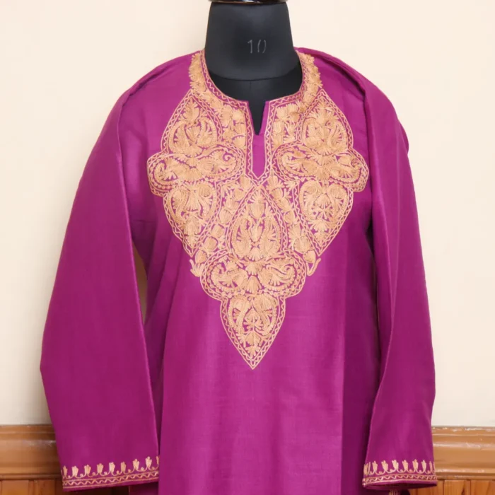 Light Purple Kashmiri Co-ord Set in Ruby Cotton with Aari Detailing | Pahalgam Collection - Image 2