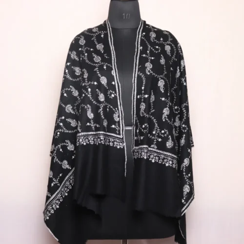 Black Soft Pashmina Wrap with Sozni Embroidery – Handwoven Kashmiri Stole | Pure Pashmina Scarf for Women
