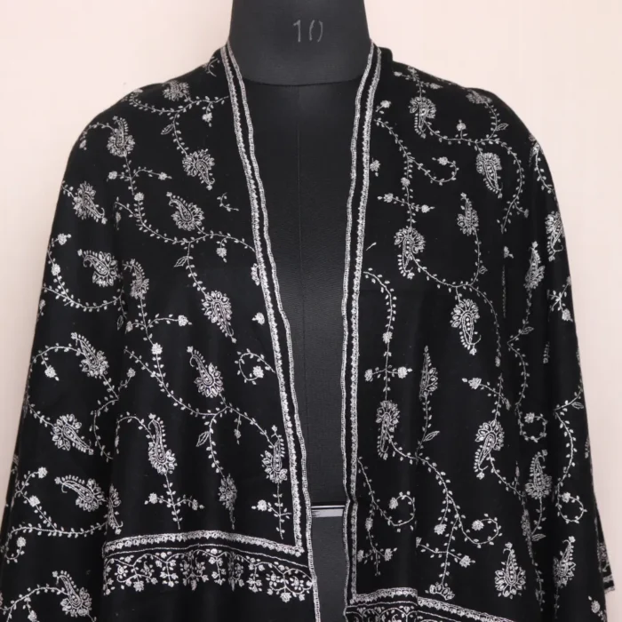 Black Soft Pashmina Wrap with Sozni Embroidery – Handwoven Kashmiri Stole | Pure Pashmina Scarf for Women - Image 2