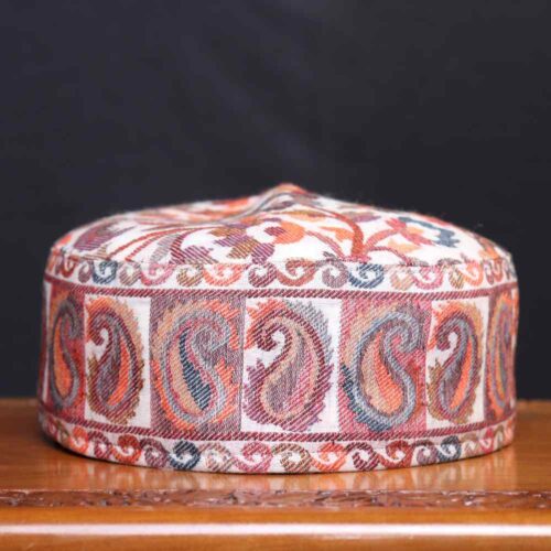 Bagh-i-Mahfil White Kani Cap in Badaam Motif