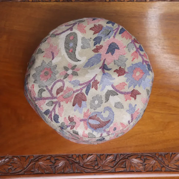 Shaam-i-Kani Kashmiri Cap in Multicolour Kani Design - Image 3