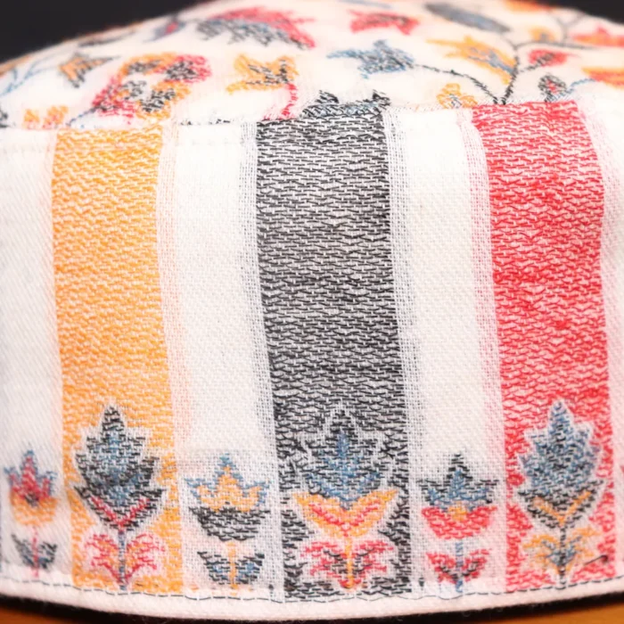 Waraq-e-Chinar White Kashmiri Kani Cap - Image 2