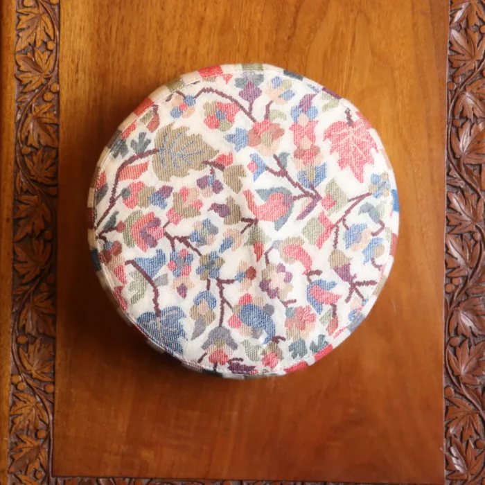 Naqsh-e-Chinar White Kashmiri Kani Cap - Image 3