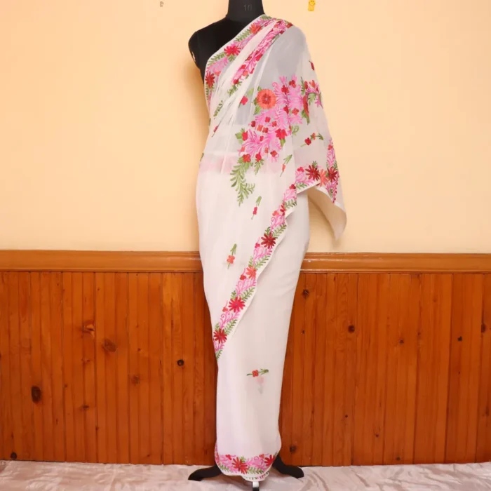 Kashmiri White Georgette Saree With Floral Aari Motifs | Lal Bazaar Collection