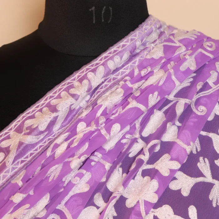 Kashmiri Purple Chinar Jaal Ari Embroidered Saree | Dal Jheel Collection - Image 3