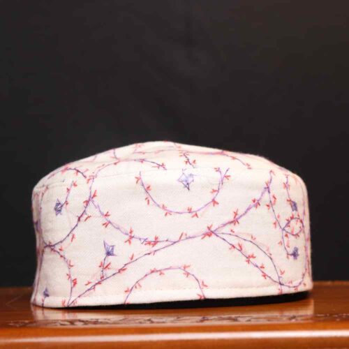 Khaas Manzil White Toosha Cap with Hand Sozni Embroidery