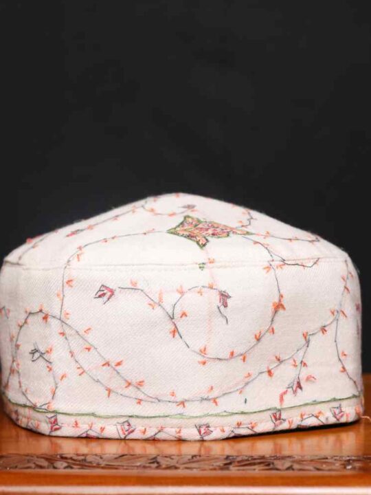 Kashmiri Cap Kohsar Gul White Toosha with Hand Sozni Embroidery