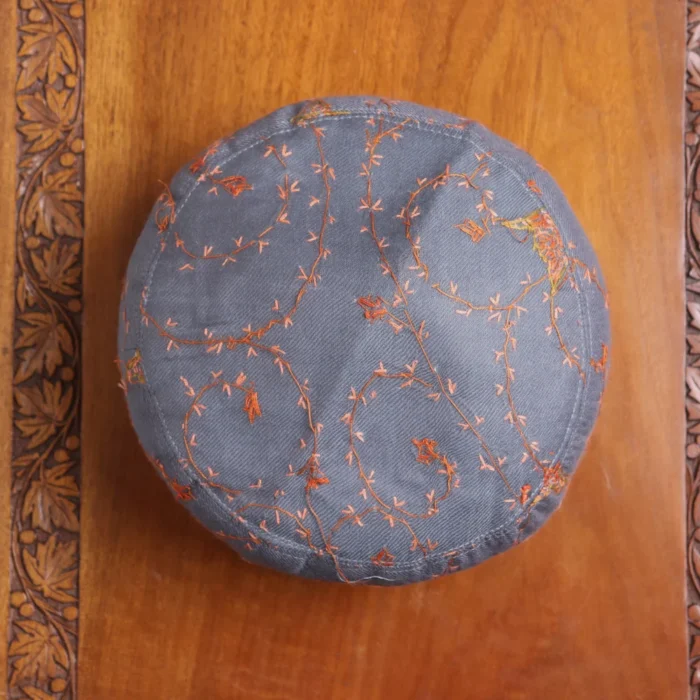 Aabroo Gulshan Dark Grey Toosha Cap with Hand Sozni Embroidery - Image 3