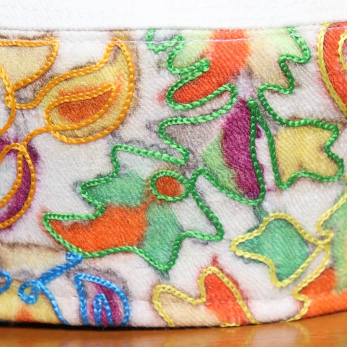 Darain Kashmiri Creamy Toosha Cap with Subtle Kalamkari Embroidery - Image 2