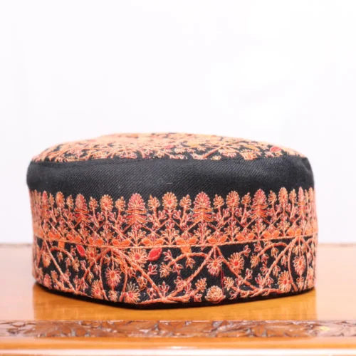 Sheherzaadi Black Sozni Embroidered Toosha Cap