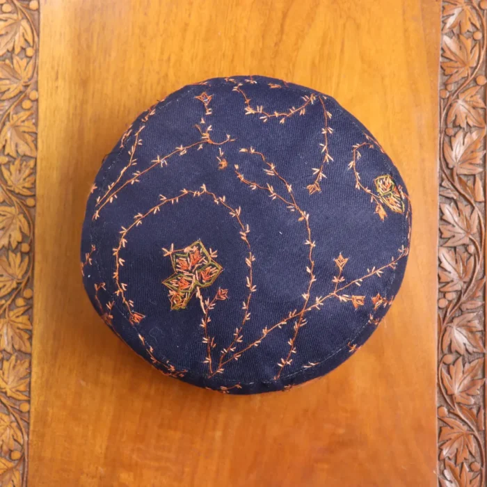 Gul-e-Lolab Blue Sozni Embroidered Kashmiri Toosha Cap - Image 3