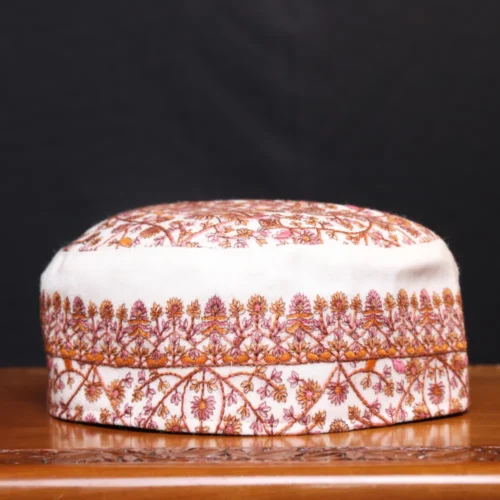 Zabarwan Saaz White Toosha Cap with Sozni Embroidery