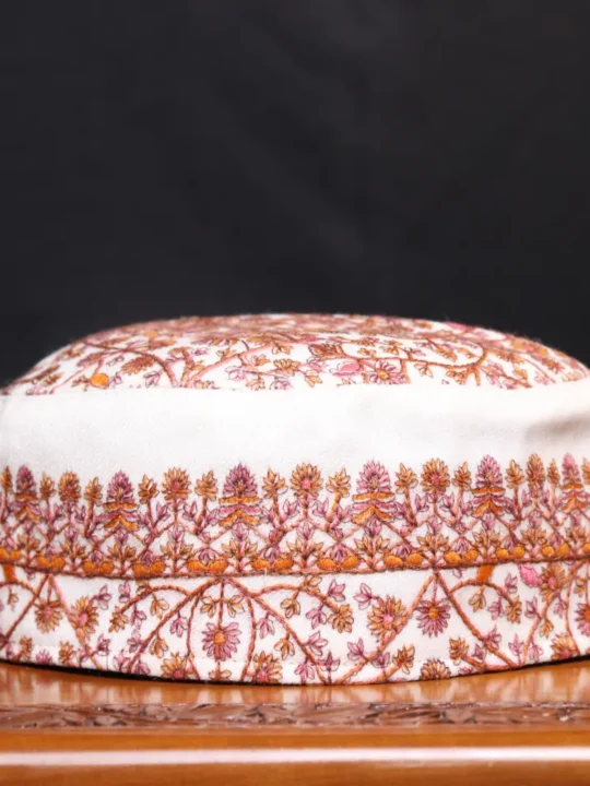 Zabarwan Saaz White Toosha Cap with Sozni Embroidery