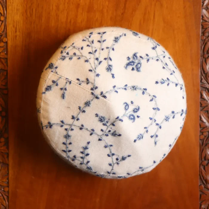 Naqsh-e-Rafiq White Premium Toosha Cap with Blue Hand Sozni Embroidery and Kalamkari Outline - Image 3