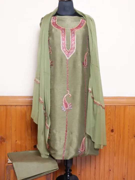3PC Green Suit Hand Sozni Tillawork Badam Motifs | Sonmarg Collection